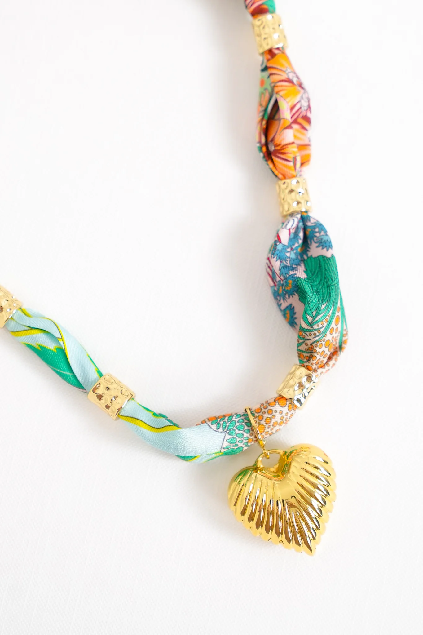 Gemelli Tahiti Scarf Necklace