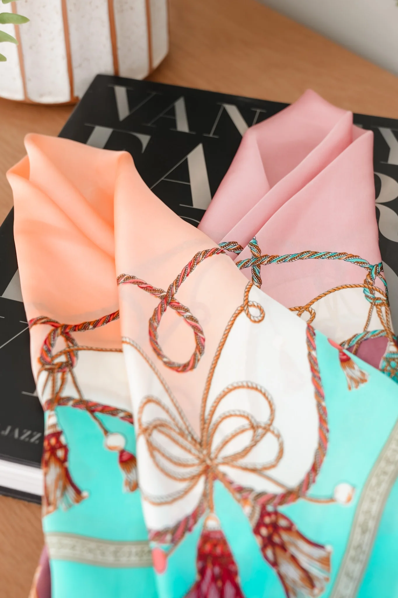 German Fuentes Tassel Design Small Scarf - Image 4