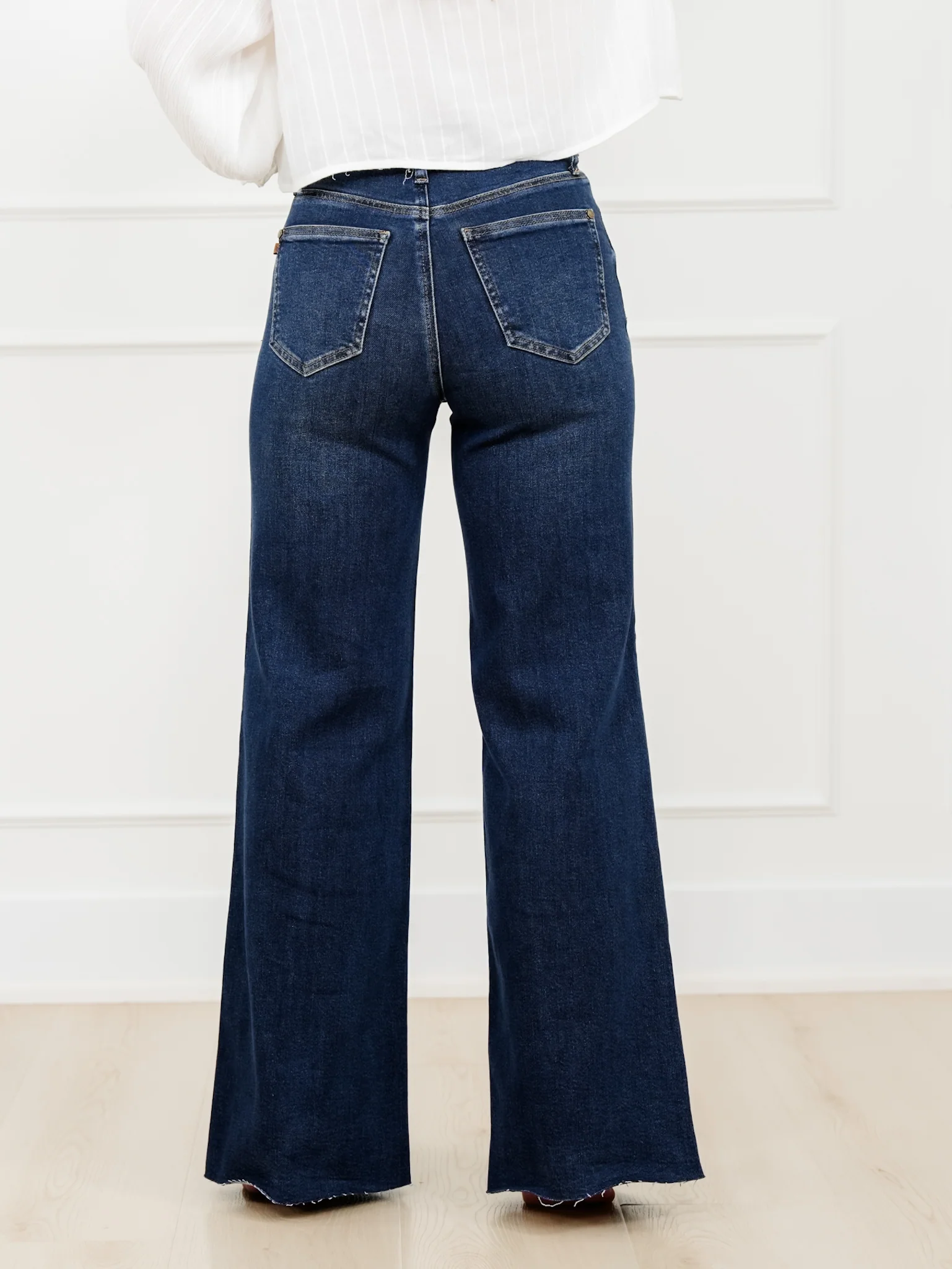 Judy Blue The Levi High Rise Dark Wash Petite/Reg Retro Wide Leg Jeans with Adjustable Waistband Tabs - Image 9