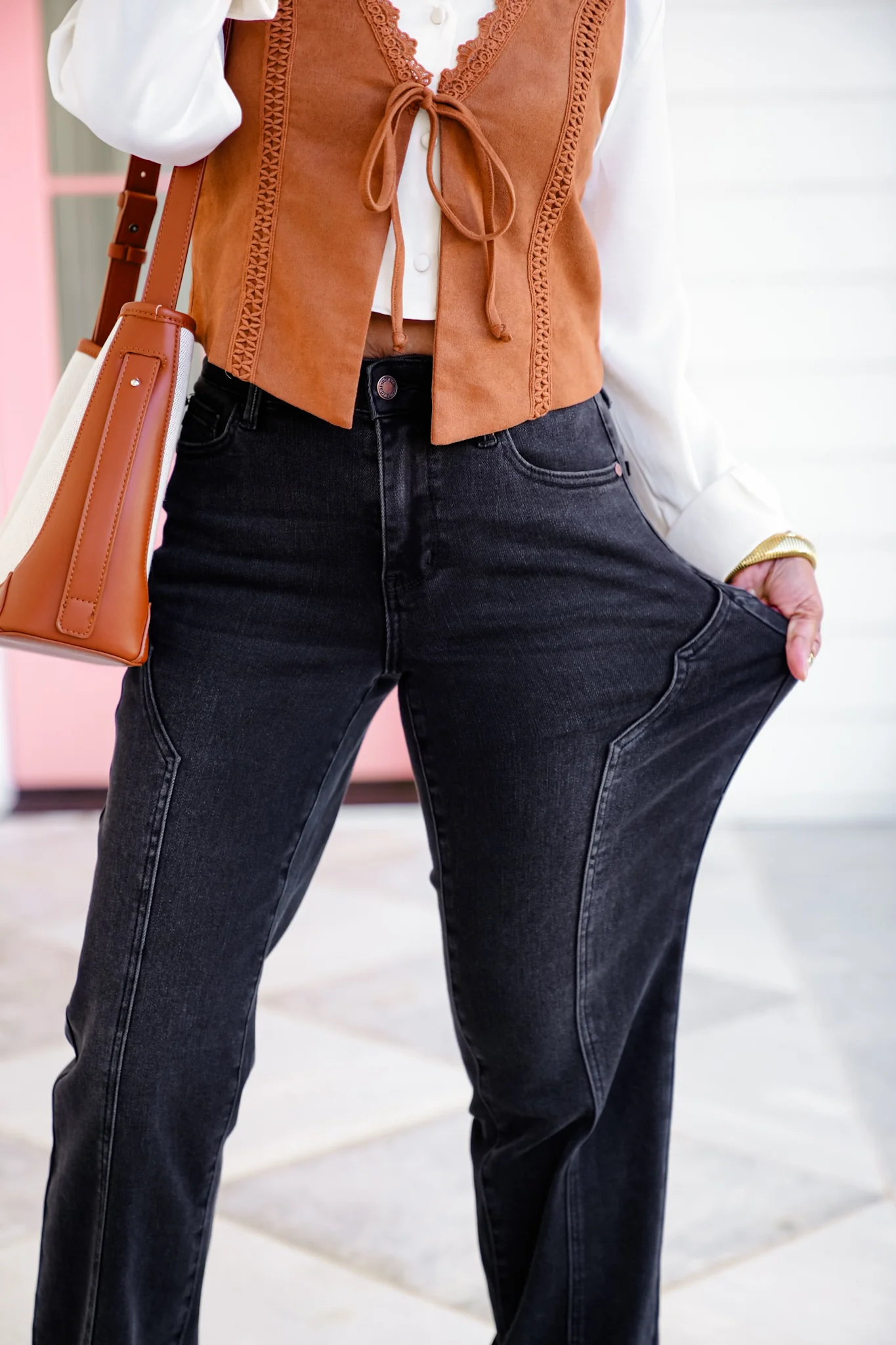 Judy Blue Mid Rise Black Straight Leg Jeans with Western Style Seam - Image 3