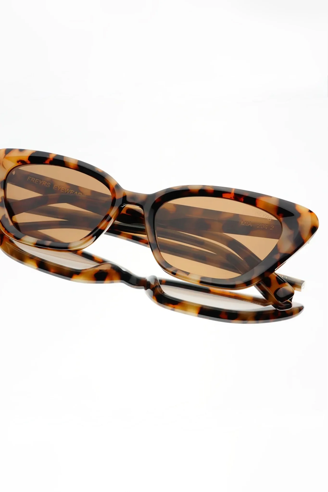Freyrs Mia Acetate Cat Eye Sunglasses - Image 3