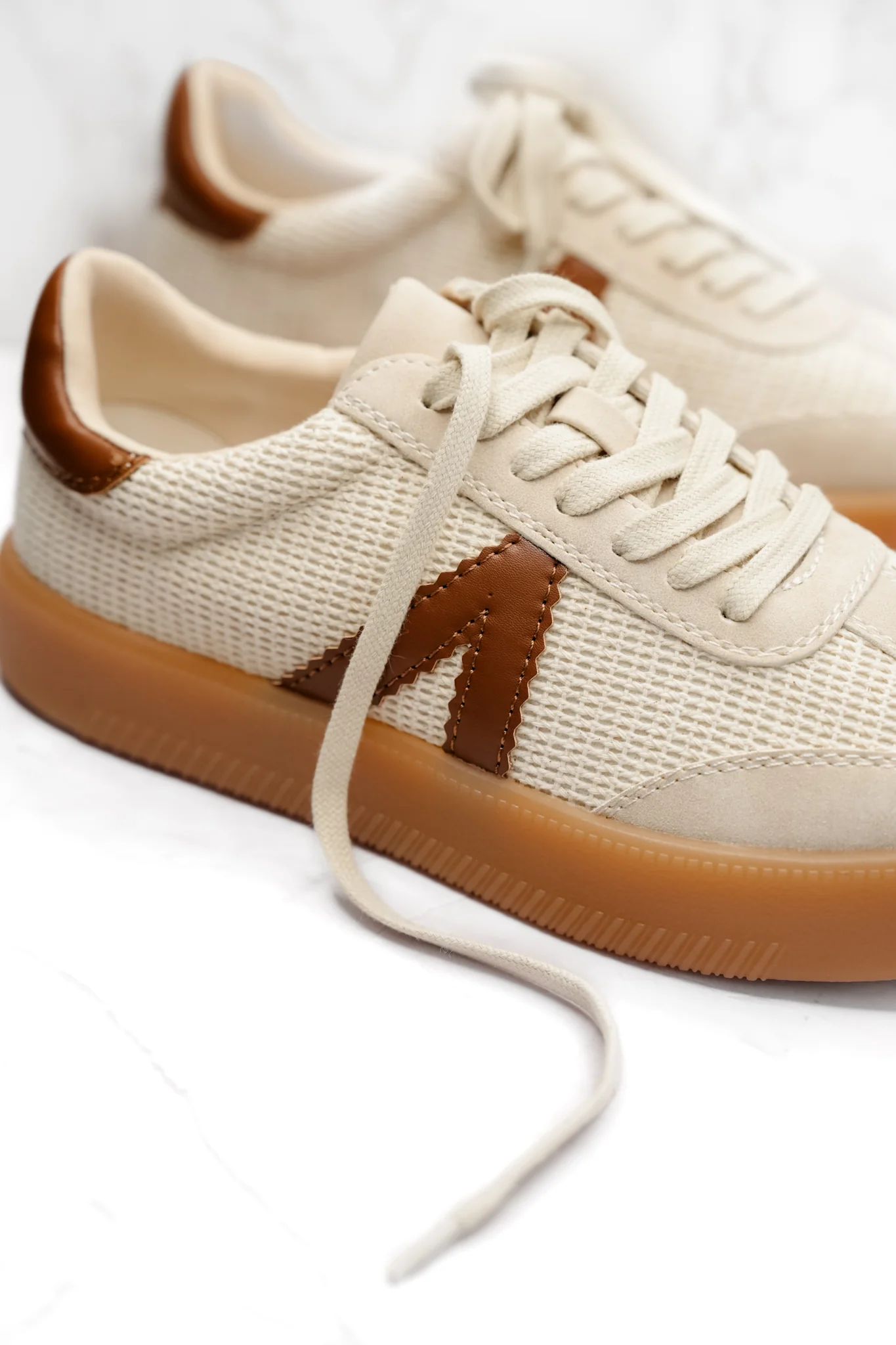 MIA Woven Knit Mixed Material Sneaker - Image 3