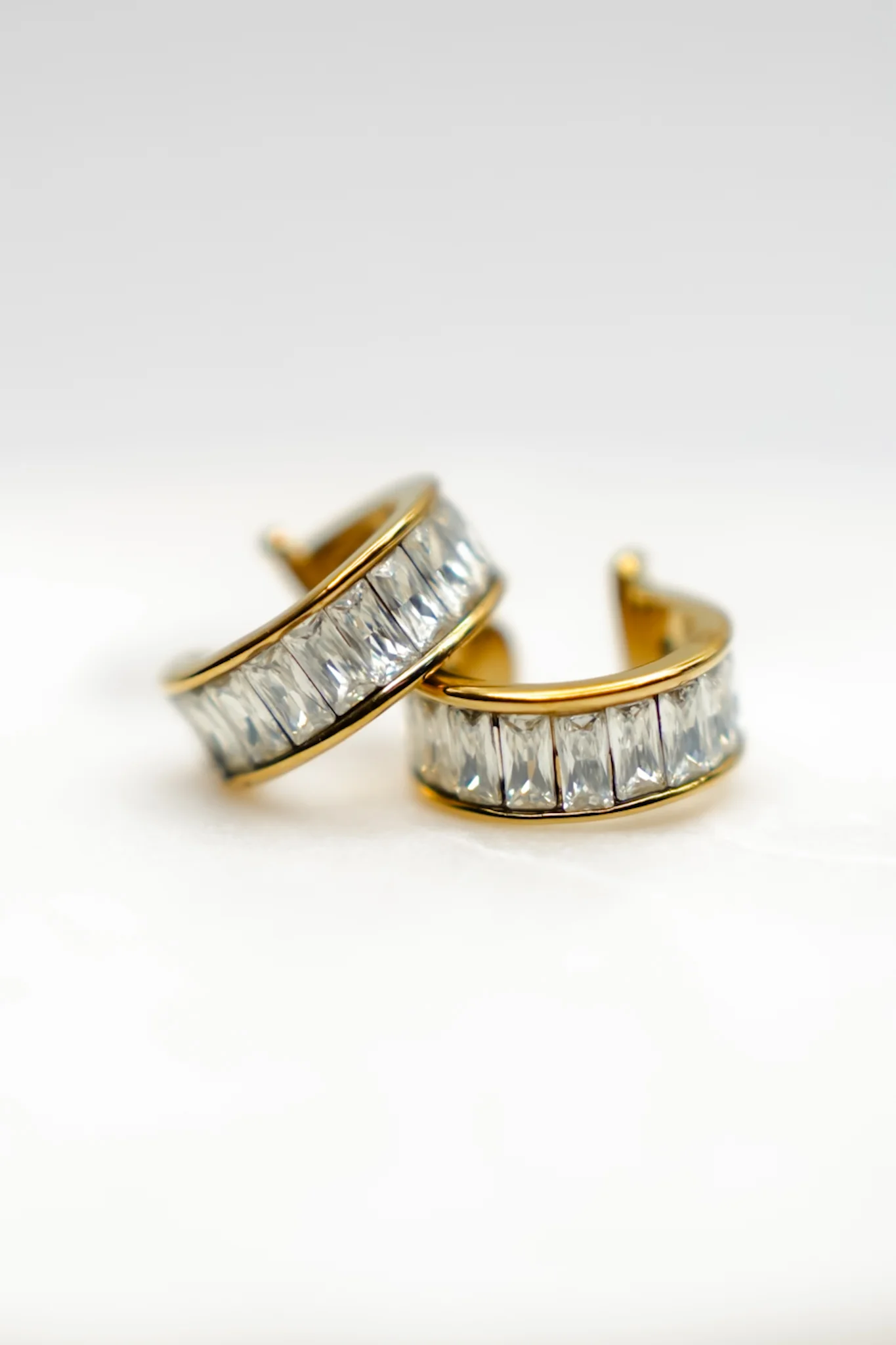 Olianne Baguette Ear Cuff