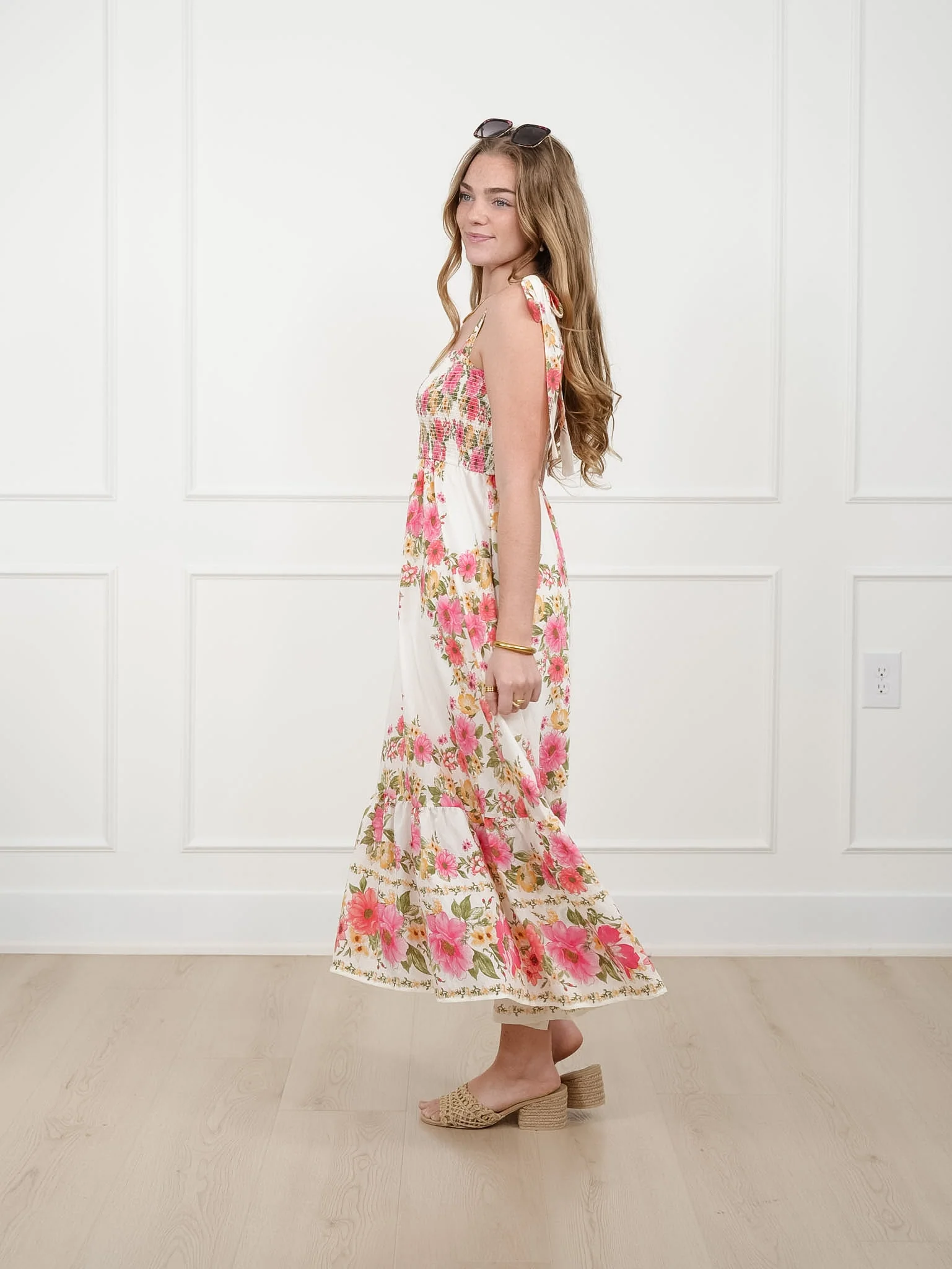 Plus/Reg Floral Sleeveless Smocked Bodice Tiered Midi Dress - Image 2
