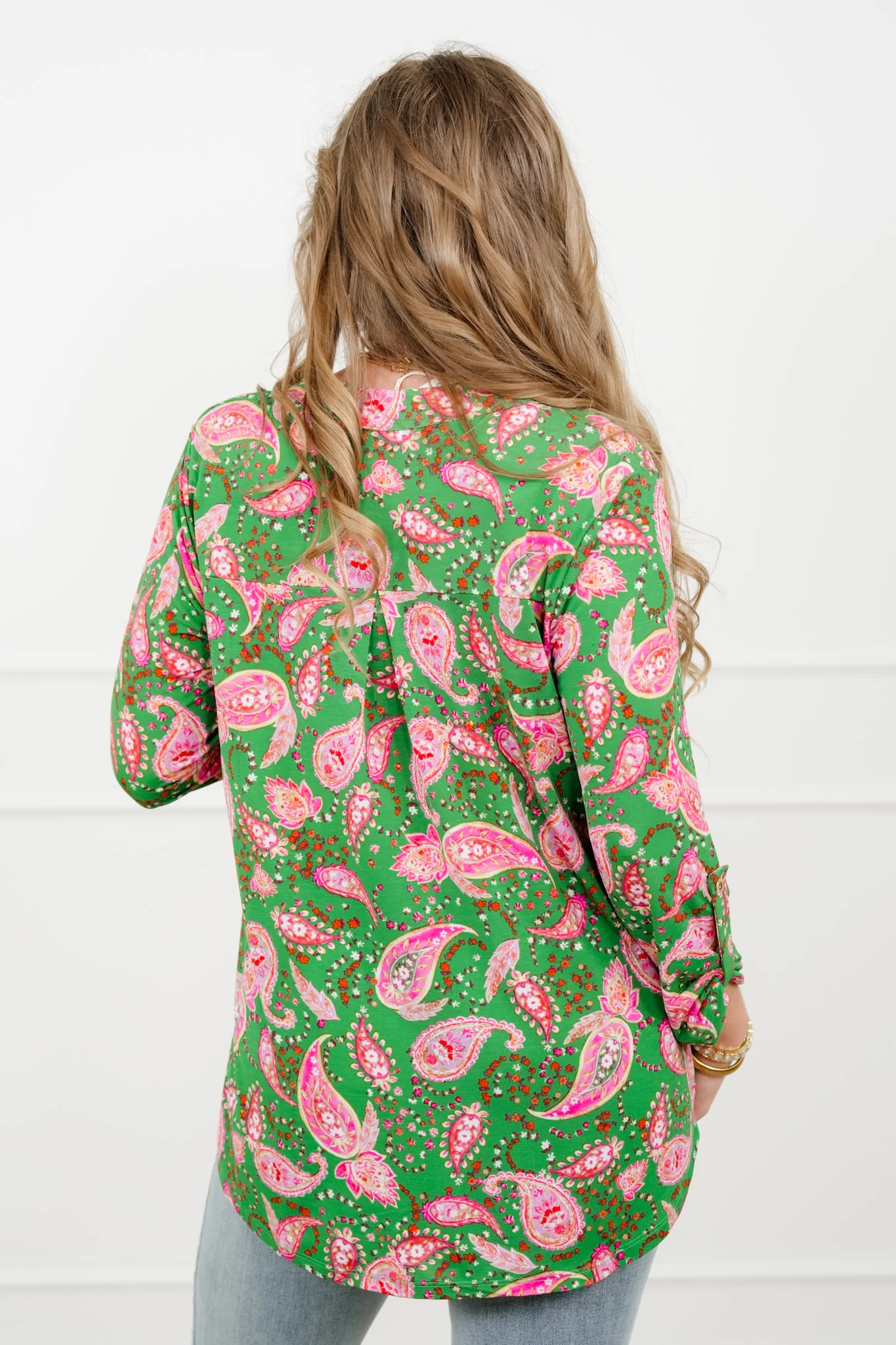 Plus/Reg Green Paisley Print Split Neck Tunic Top - Image 3