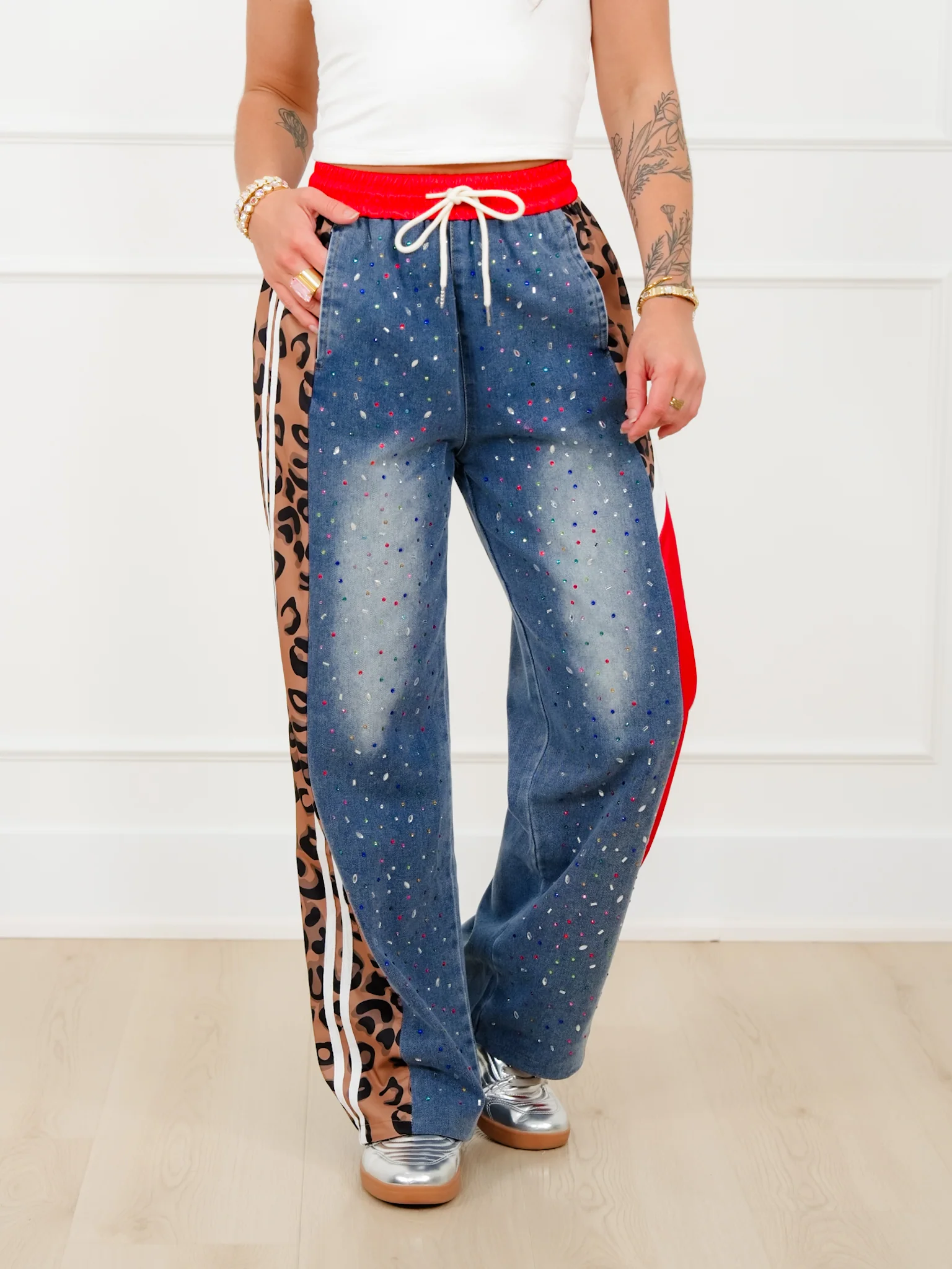Plus/Reg Rhinestone Elastic Waist Denim Track Pants - Image 5