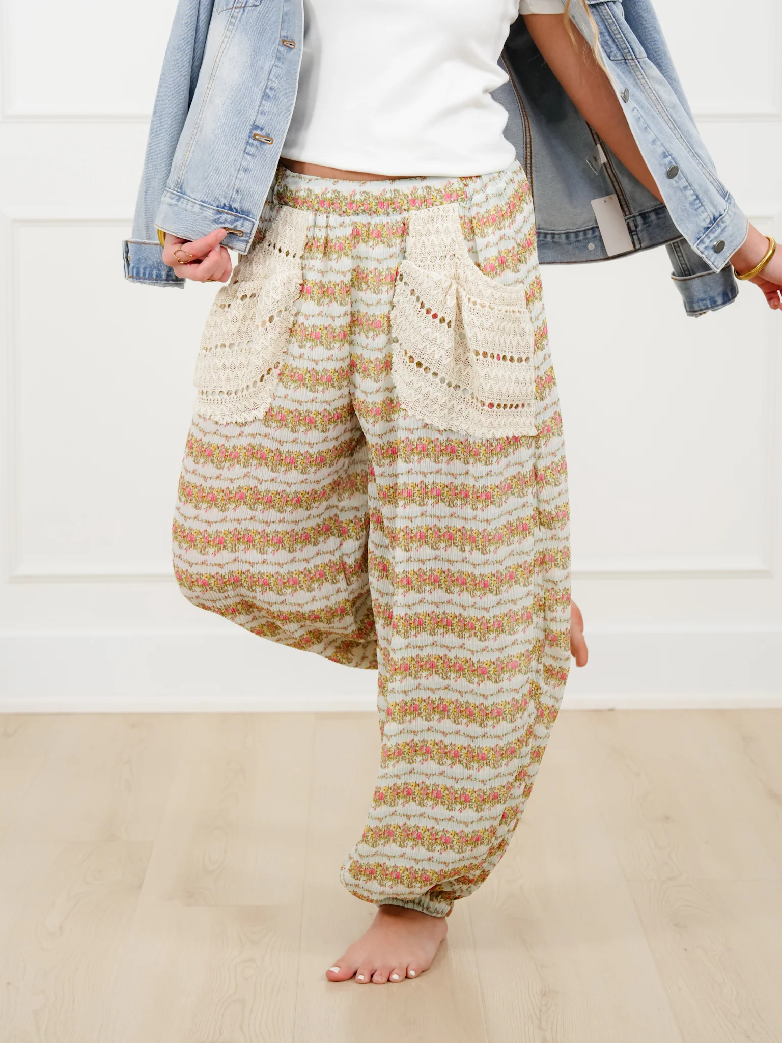 POL Floral Stripe Elastic Waist Pants with Crochet Pockets - Image 5