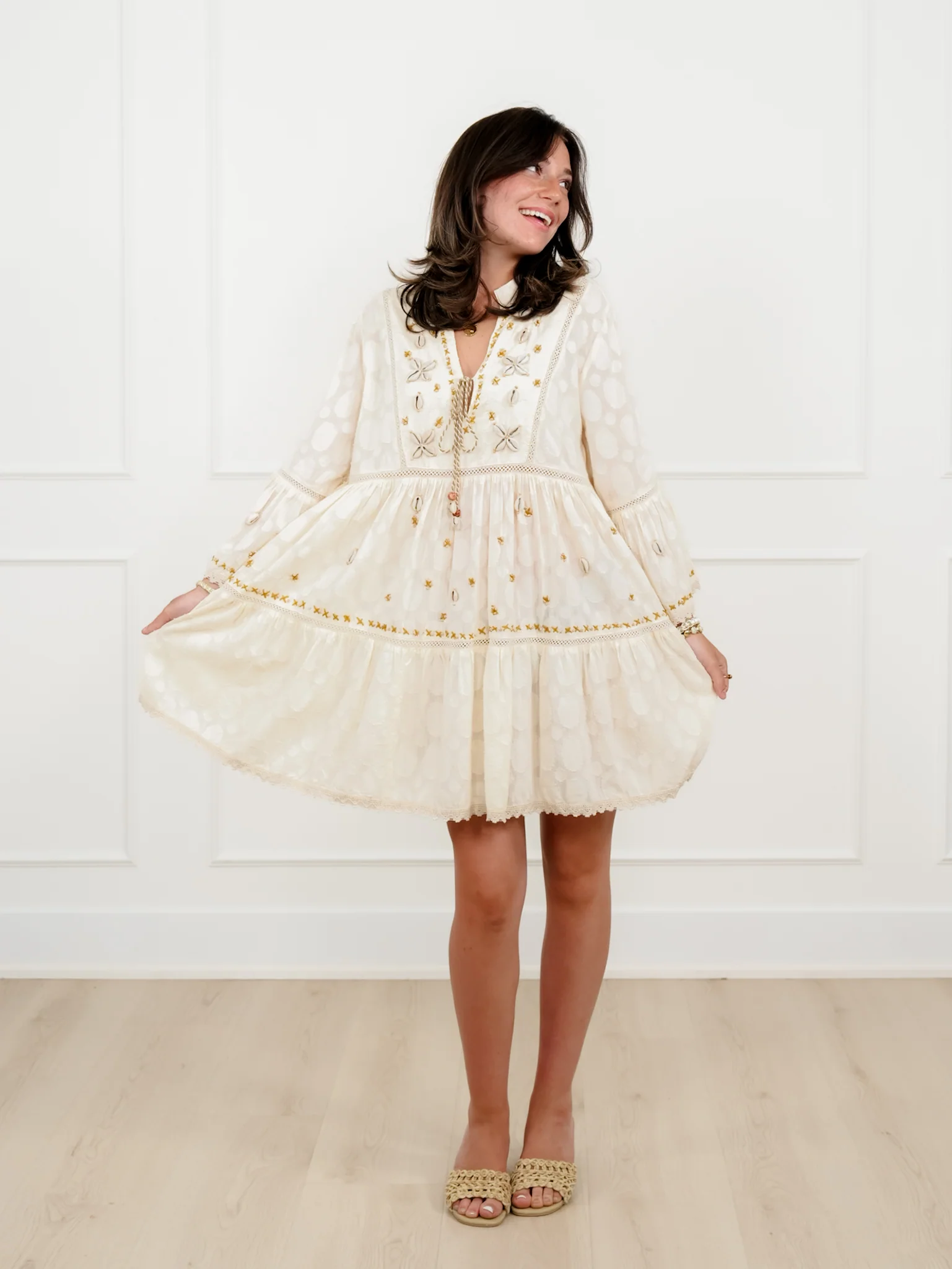 POL Natural 3/4 Sleeve V-Neck Dress with Seashell Trim - Image 2