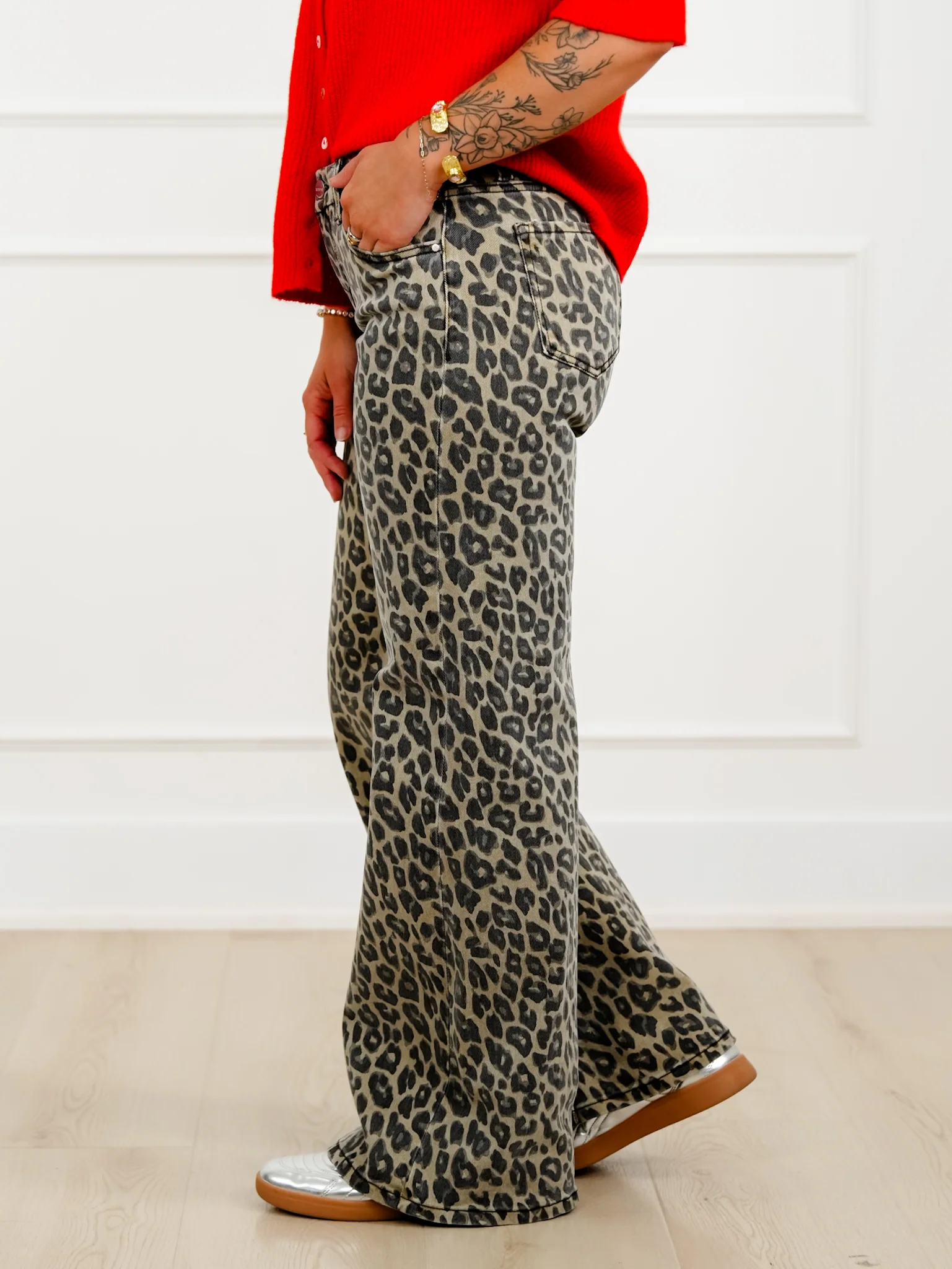 Restock! Risen Mid Rise Leopard Wide Leg Jeans - Image 5