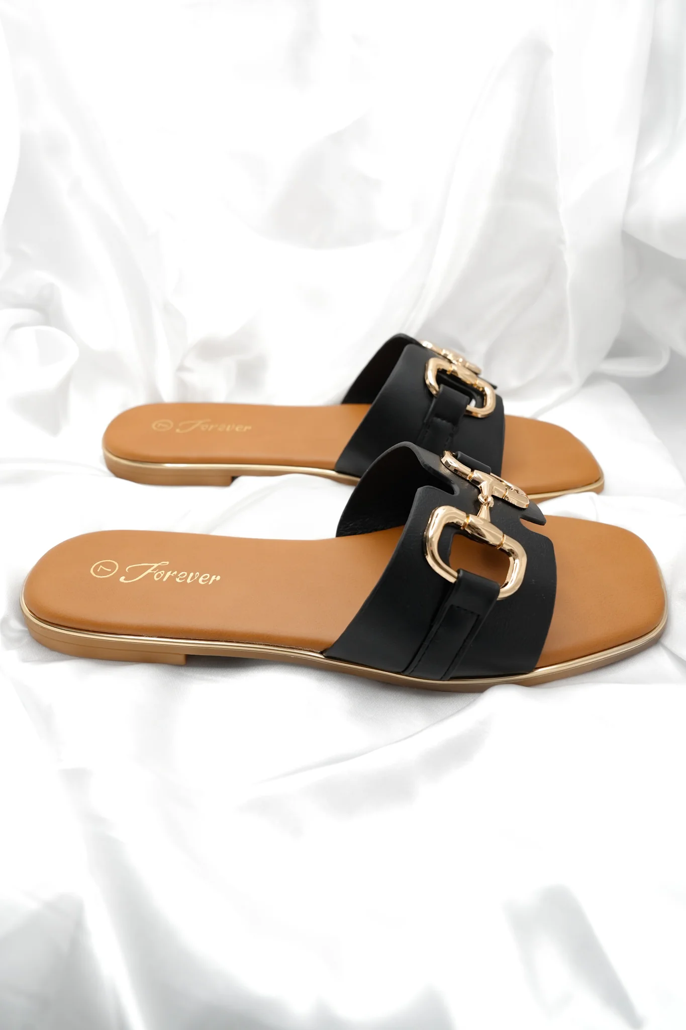 Buckle Detail Vegan Leather Slide Sandal - Image 7