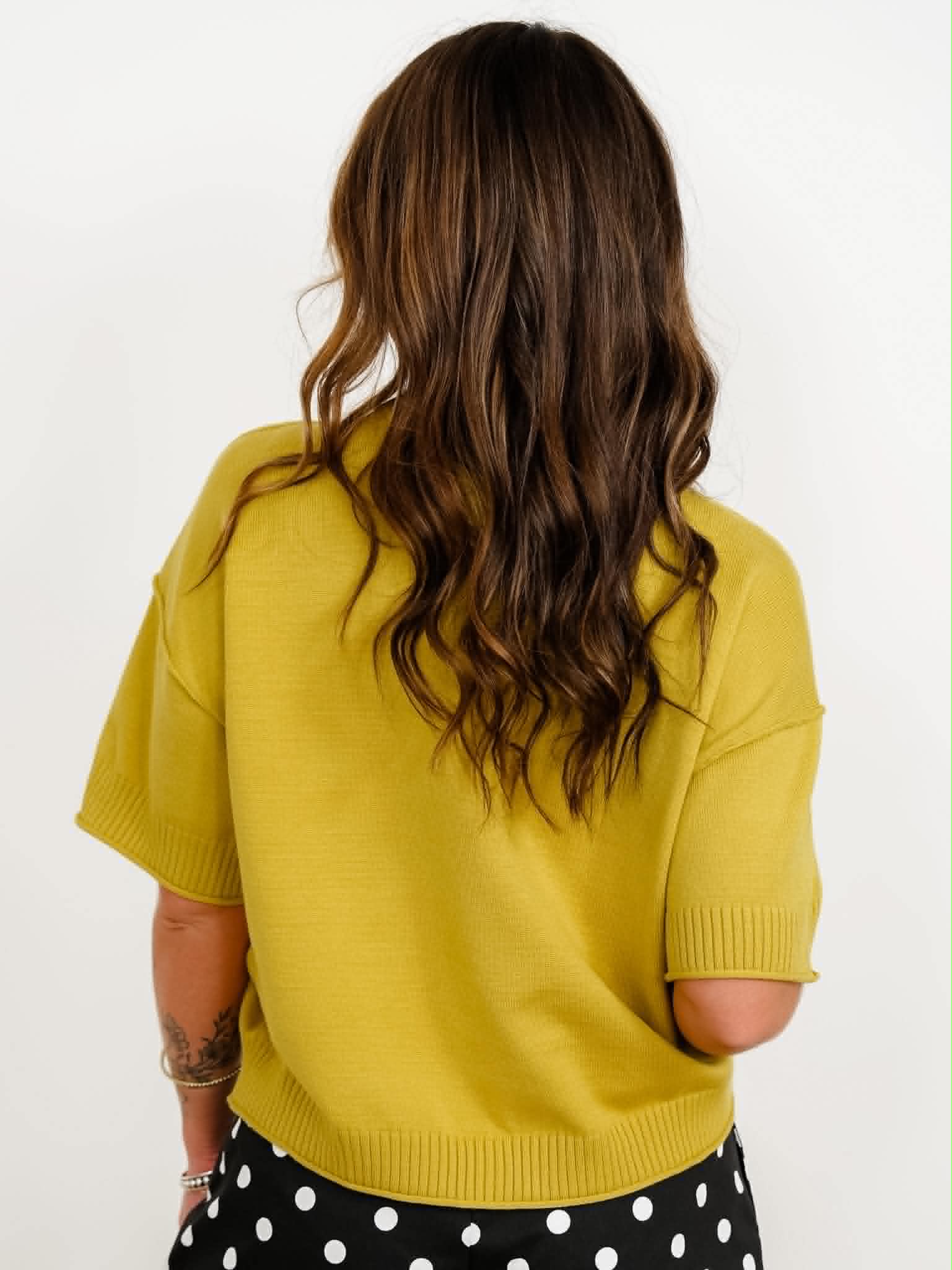 Solid Short Sleeve Crew Neck Sweater - Image 13