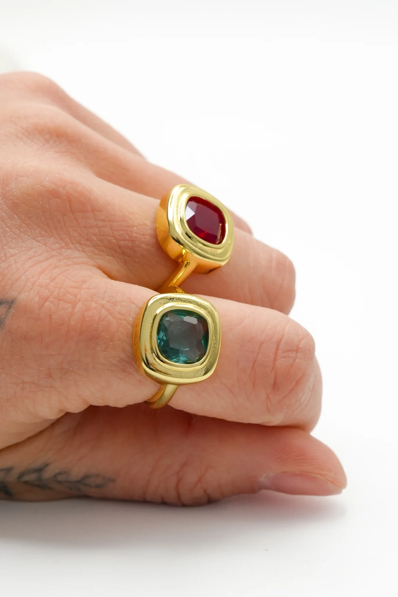 Treasure Jewels Garden Cushion Ring - Image 2