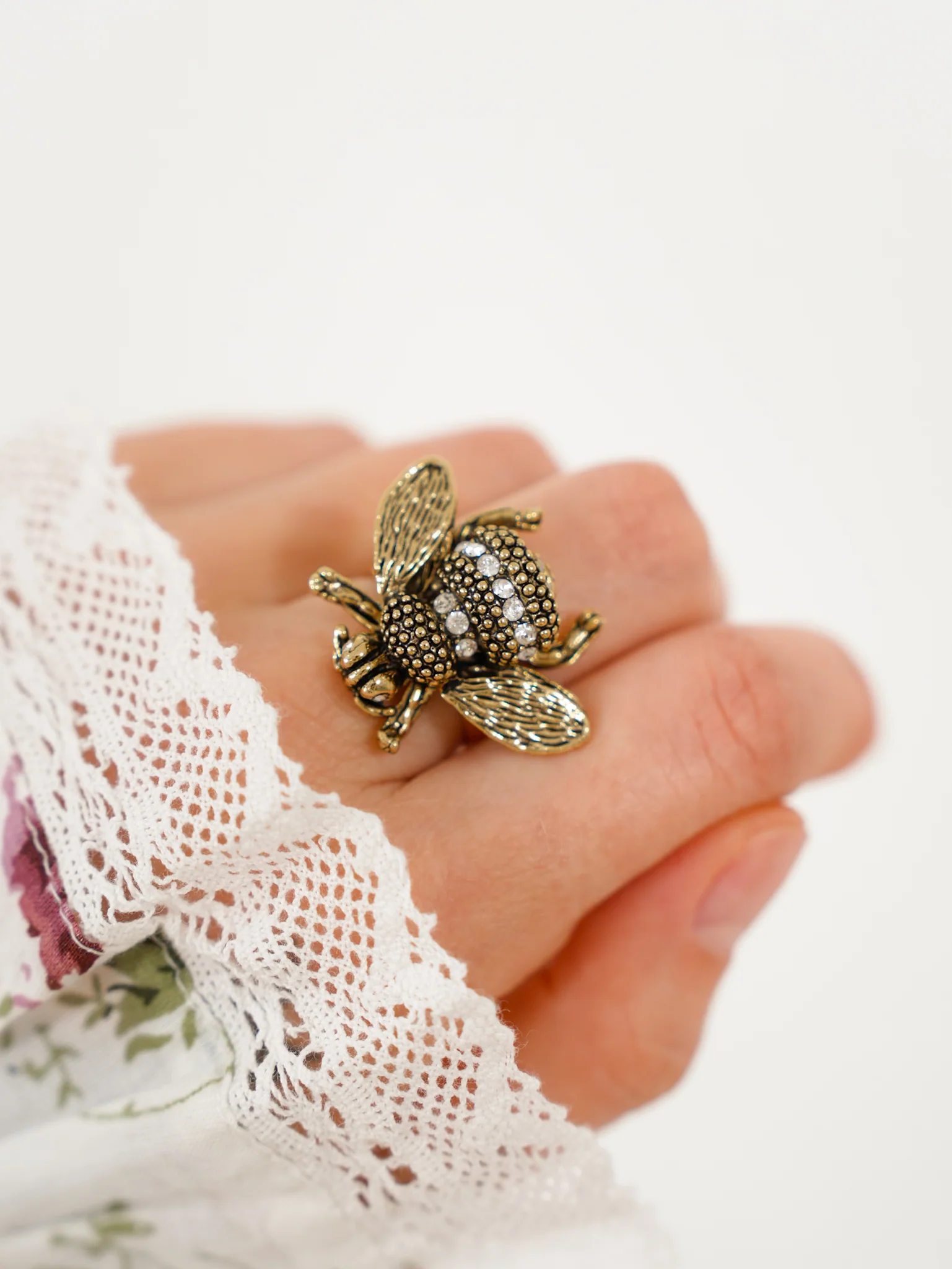 Yochi Bee Ring - Image 4
